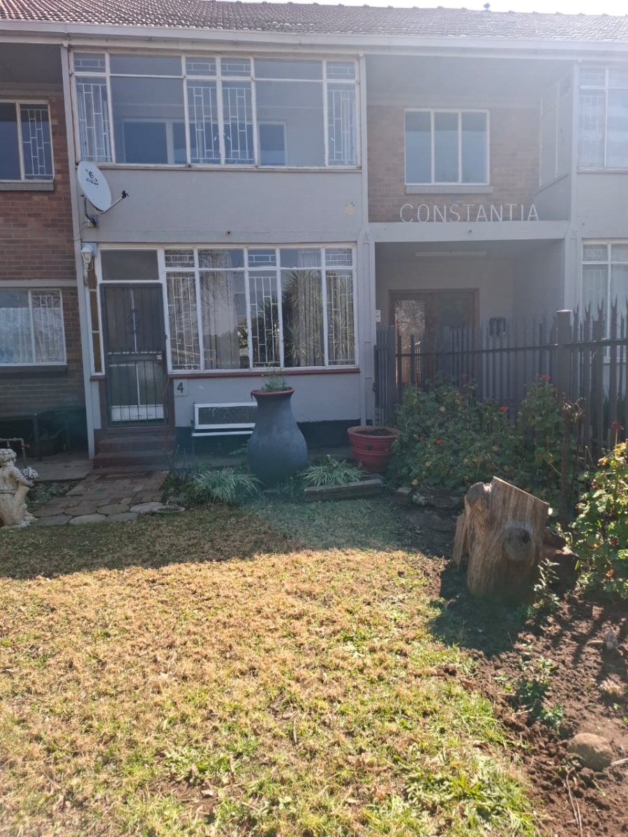 2 Bedroom Property for Sale in Wilkoppies North West